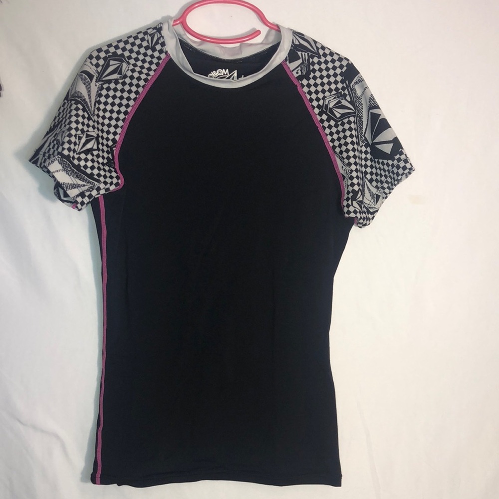 Volcom shirt